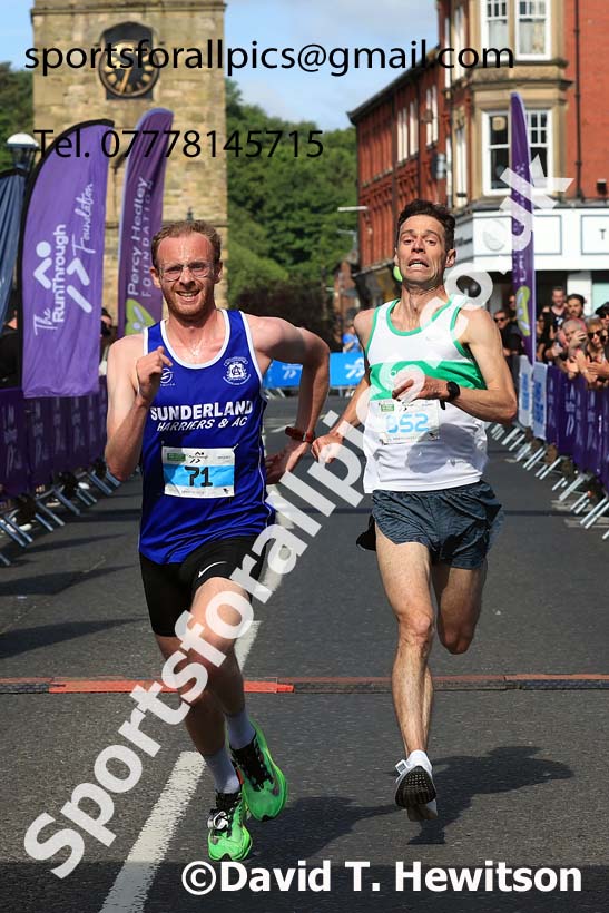 The 2024 Morpeth 10k Road Race.  Photo: David T. Hewitson/Sports for All Pics